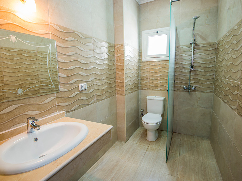 budget-friendly-wet-room-design-ideas